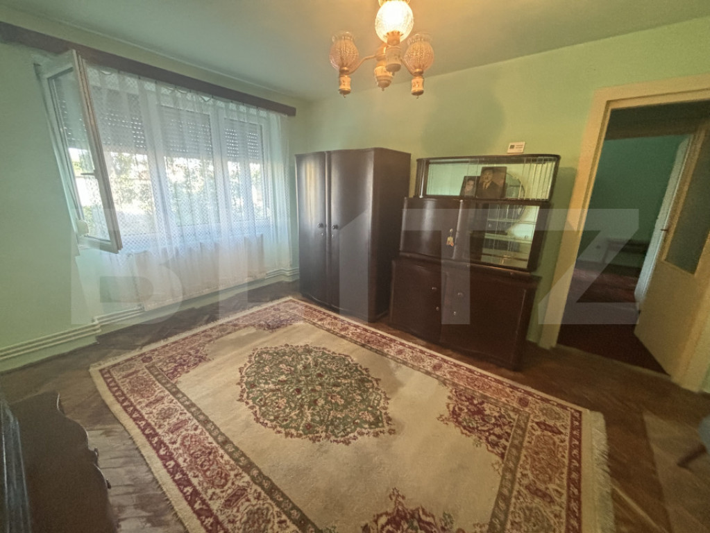 Apartament de vanzare, cu 2 camere, 50 mp, zona Drumul Botiz