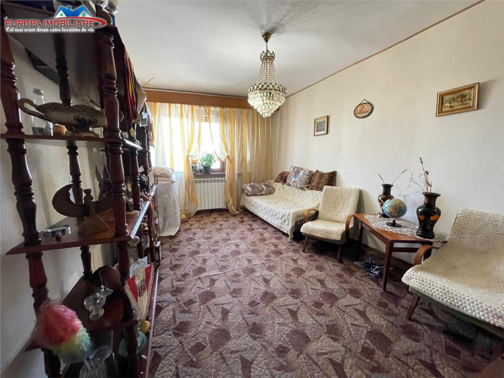 Apartament 3 camere de zona centrala Tulcea