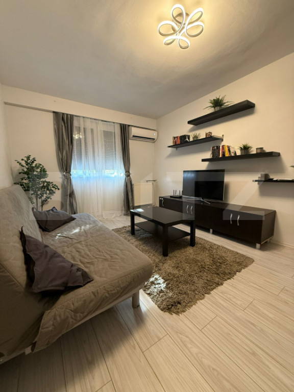Apartament cu 2 camere, zona Ultracentral