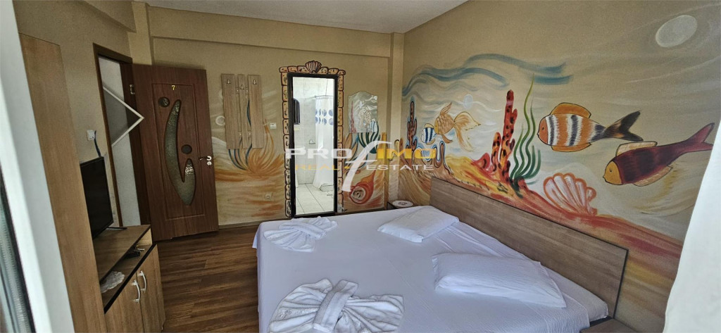 Exclusivitate - Eforie Nord - Imobil P+1E, 9 camere, 8 bai,150mp utili