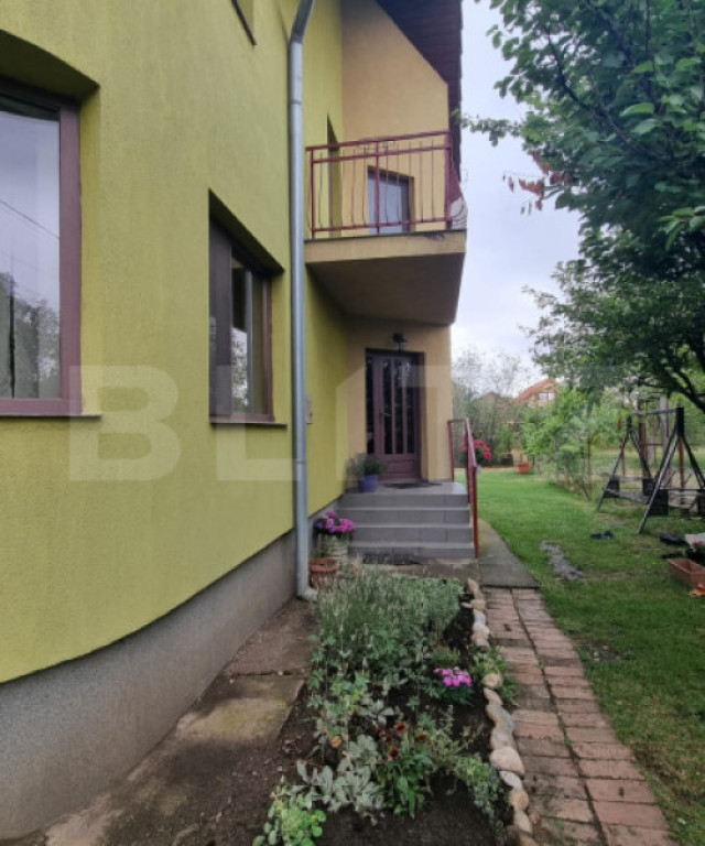 Casa cu 5 camere, 198 mp utili, 600 mp teren, in cartierul P