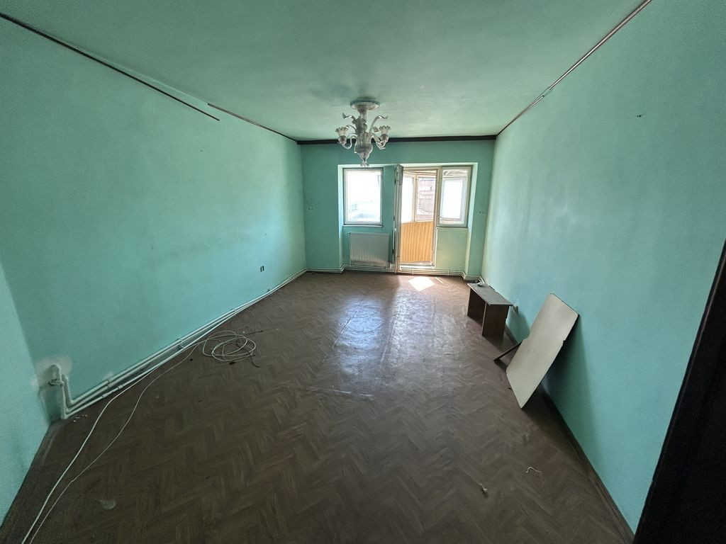 Apartament 3 camere zona Gara