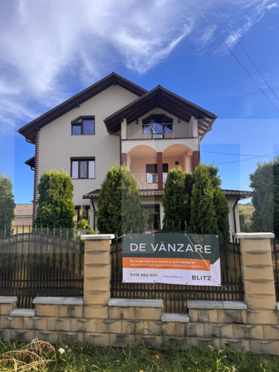 Vila de lux P+E+M în comuna Tudora – finisaje premium, co