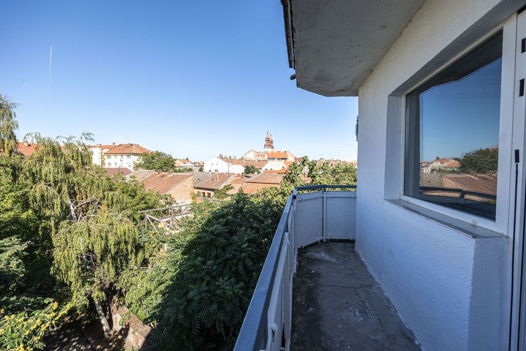 Apartament 2 camere - renovat - Piața Catedralei - COMIS...
