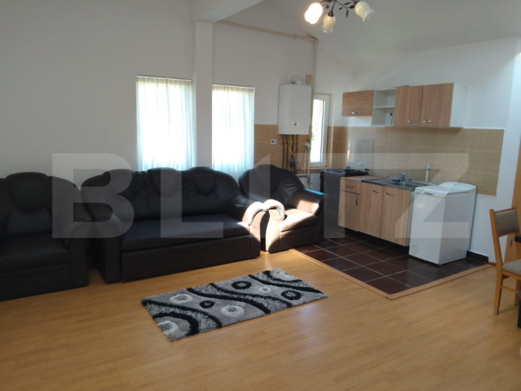 Apartament 3 camere, mobilat, parcare, zona Centrala Gilau