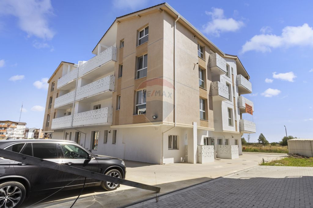 Apartament cu 3 camere si 2 bai, scara interioara, dispon...