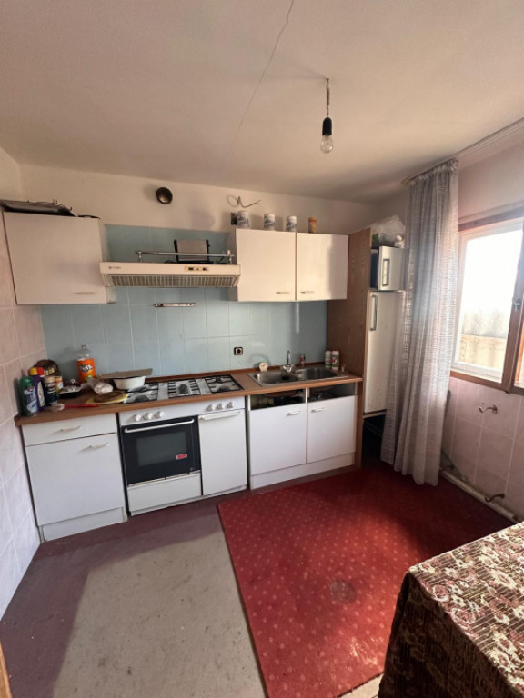 Casă de vânzare in zona KM 5, Constanța | 4 Camere | Tere