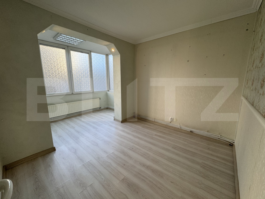 Apartament 3 camere, 65 mp, zona Ultracentral