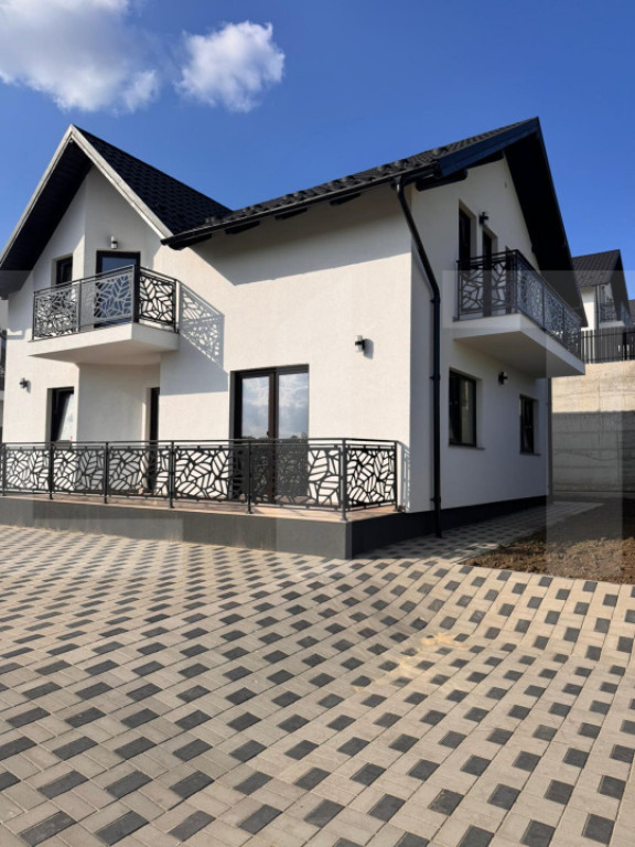 Casă modernă P+E, finalizată în 2025 – confort, eficie