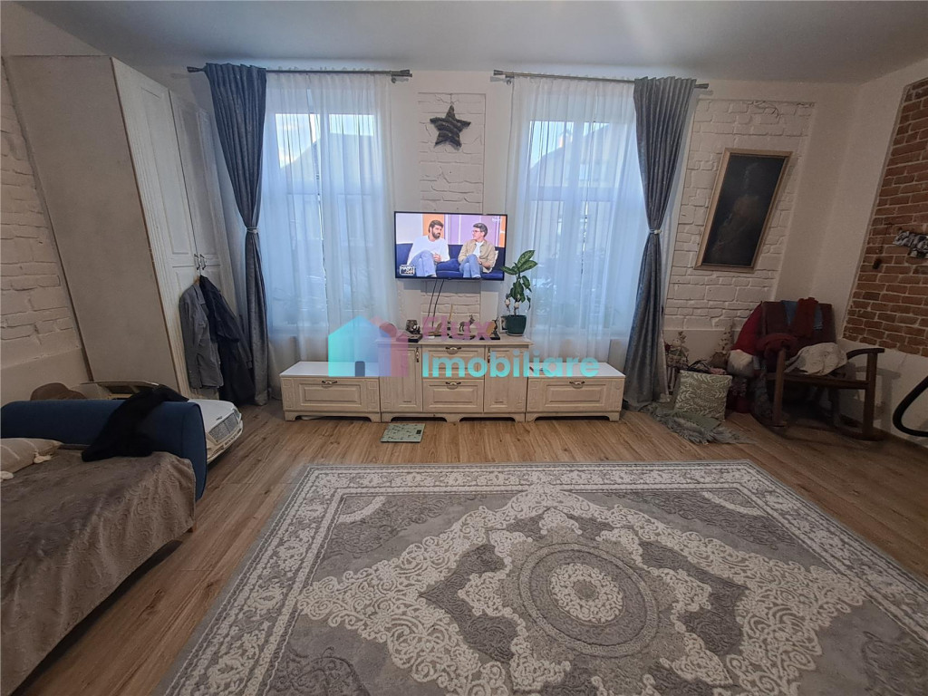 Casa zona centrala