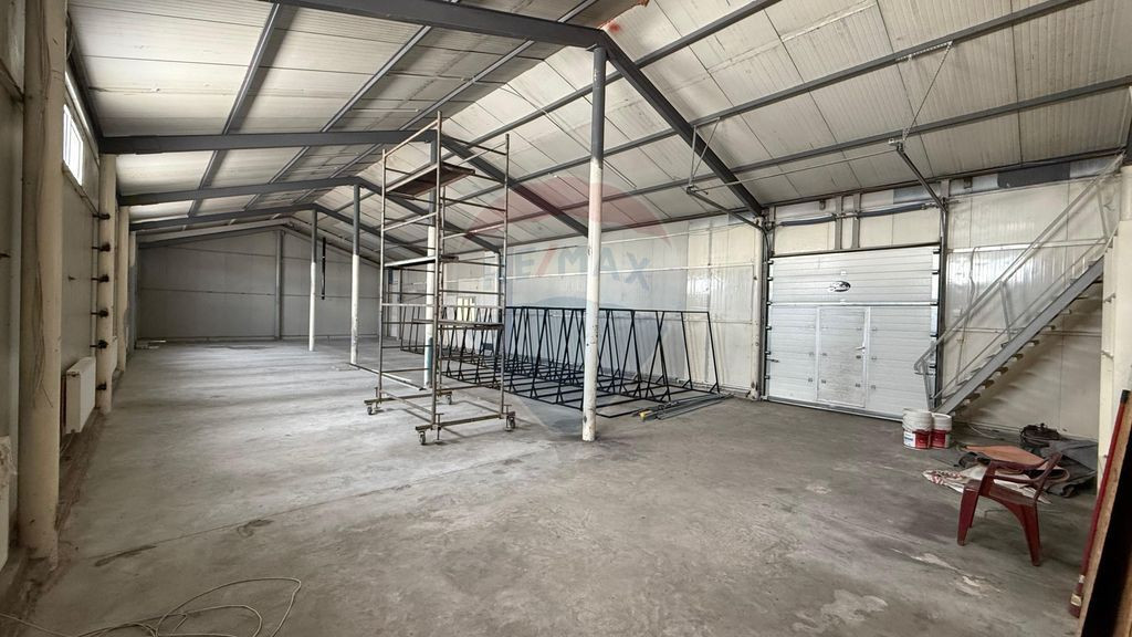 Hala noua 500mp Brailei Mandresti