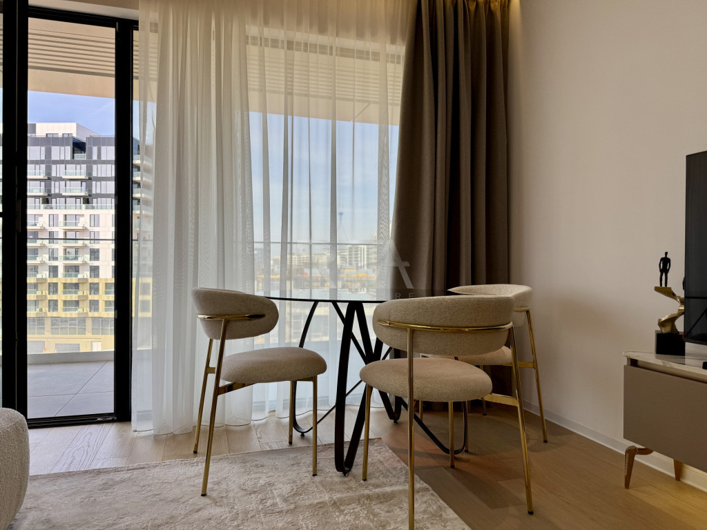 2 camere mobilat și utilat complet în One Lake Club