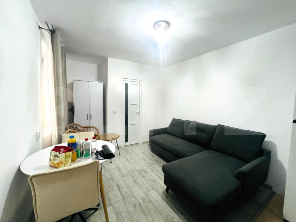 Garsoniera in centrul Clujului, 19 mp, 15 mp terasa, zona st