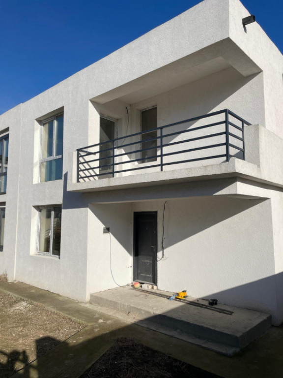 Vila P+1+ pod in Mamaia Sat- Locul unde liniștea se simte a