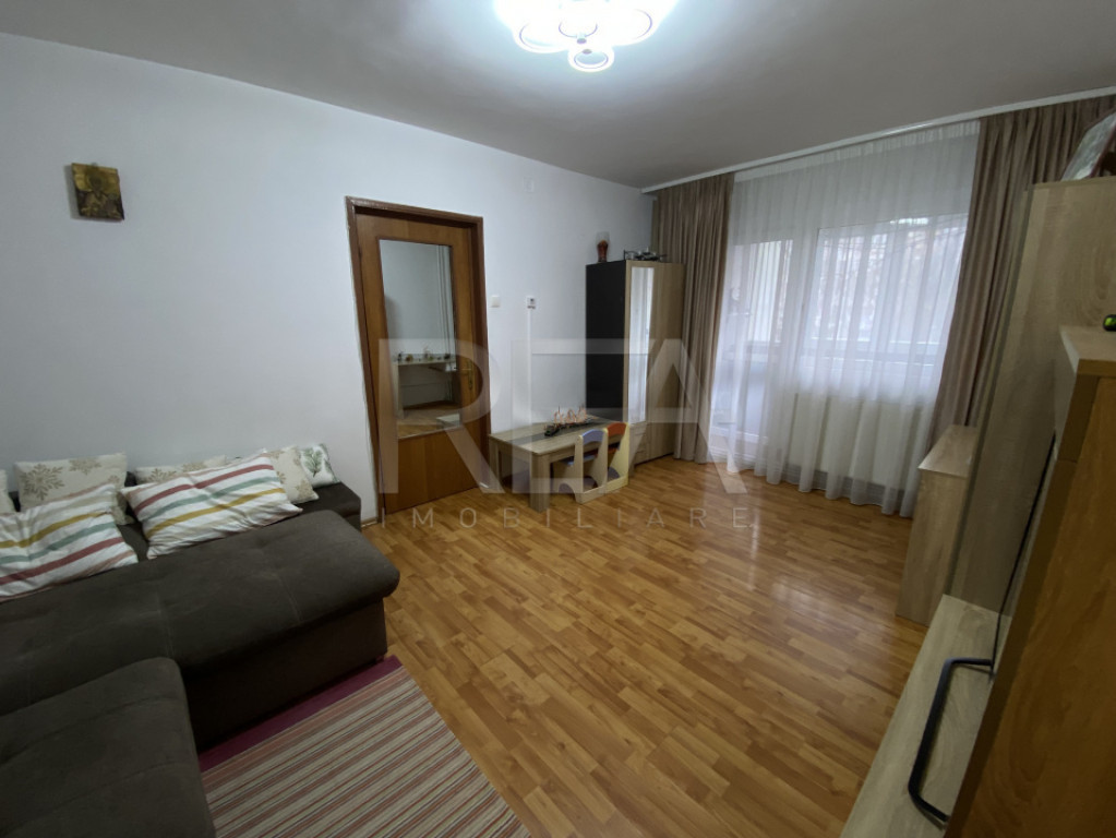 2 camere-centrala proprie- etaj 2 din 10-Strada Barca/Margea