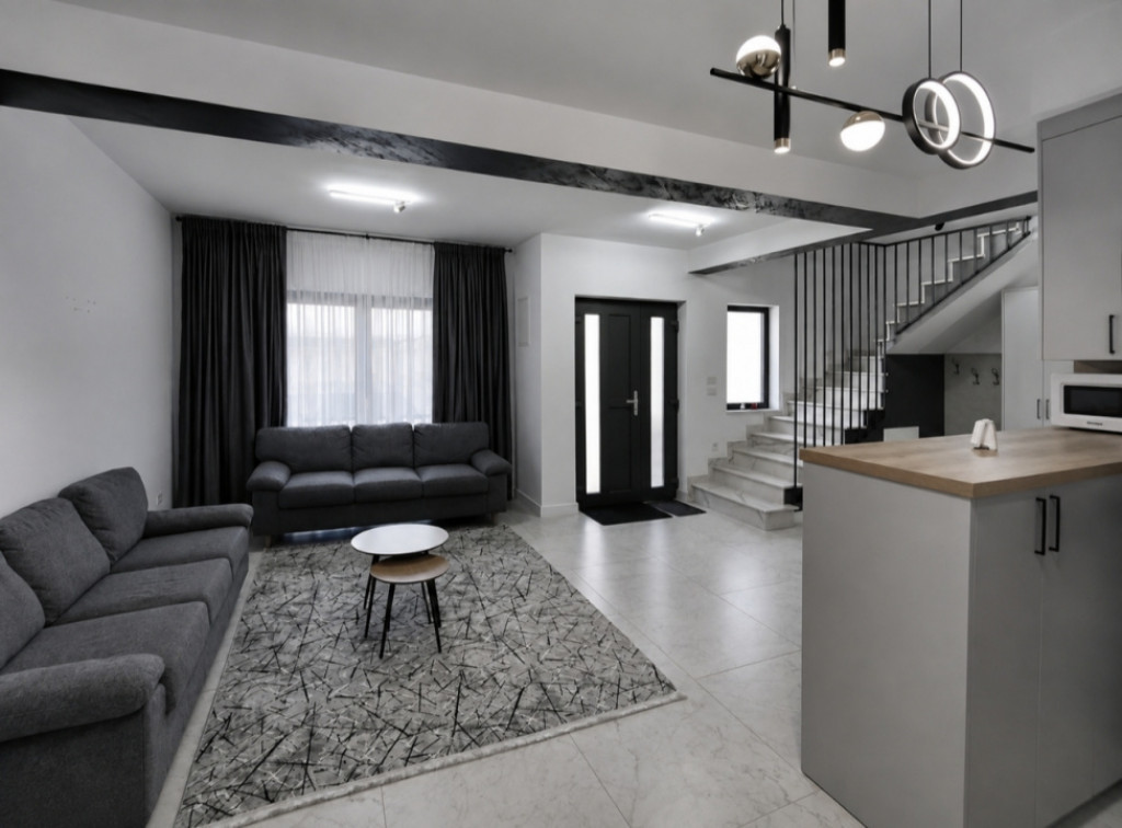 Duplex, 147 mp, Zona centrala, Radauti