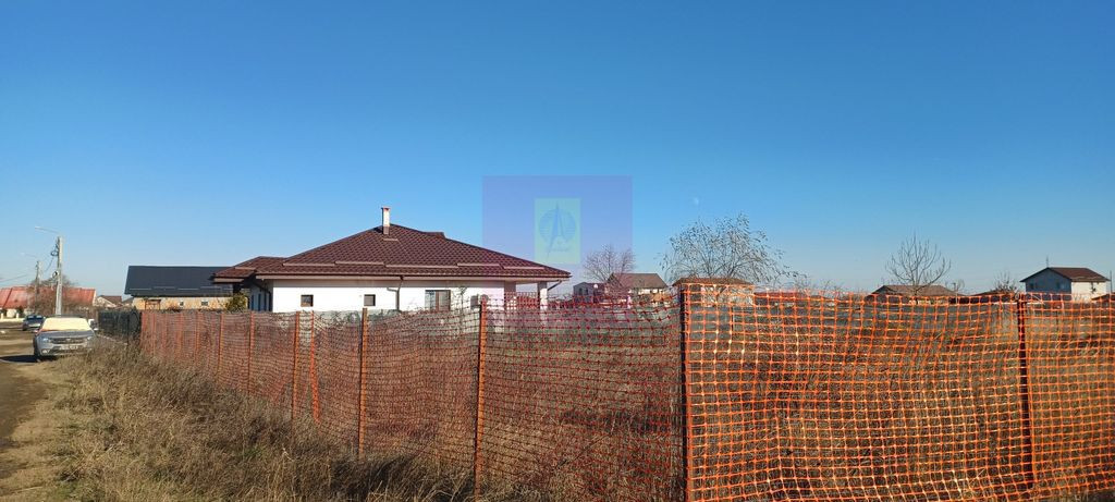 Săbăreni, teren intravilan construibil, cu utilităti i...