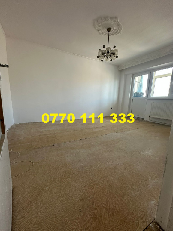 Apartament 3 camere decomandat, Calarasi 4.