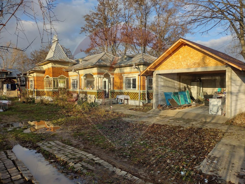 VanzareCasă 6 camere teren 1000mp Bâldana Tărtășeșt...