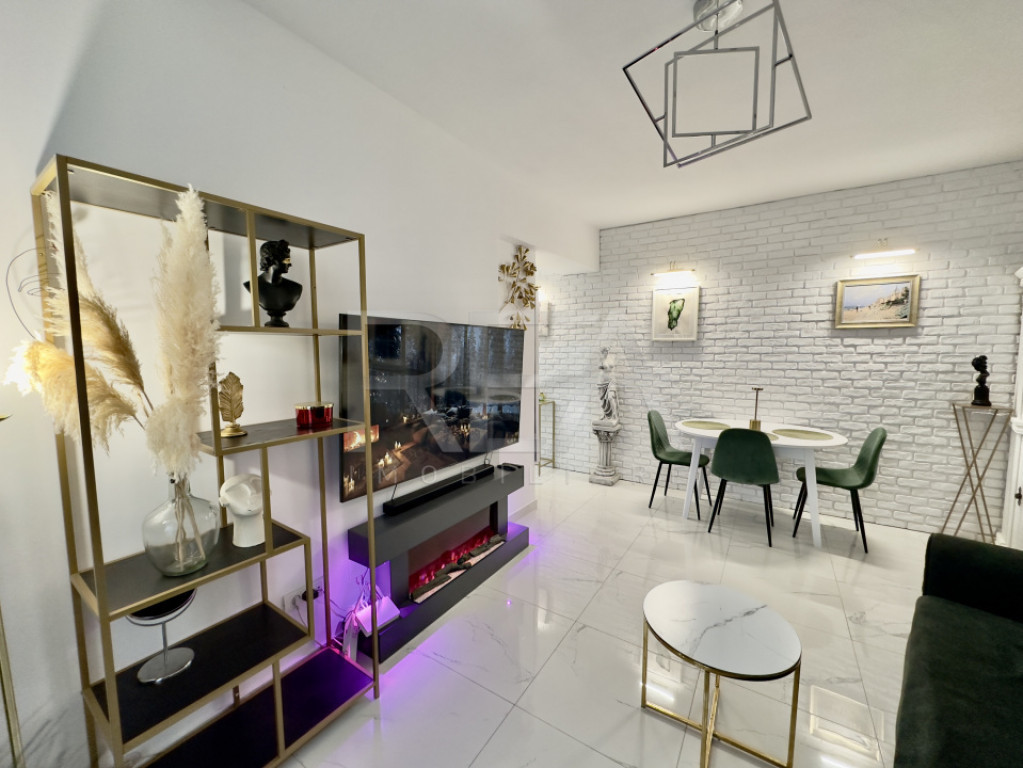 2 Camere Vedere Panoramică Regie Residence - Metrou 5 minut