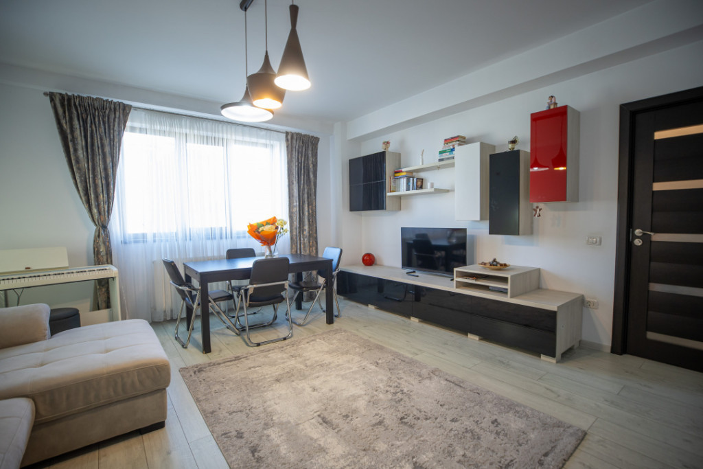 Apartament 3 Camere Faleza Nord Constanța | Mobilat și Uti