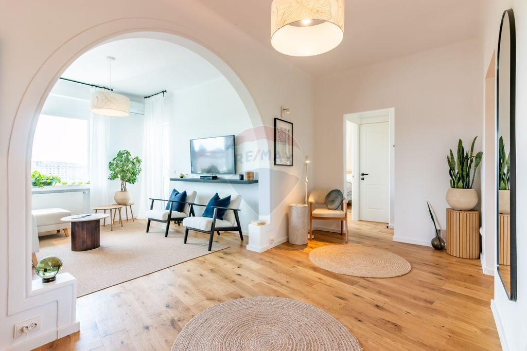 Eleganță interbelică reinventată –4 camere 141 mp Sec