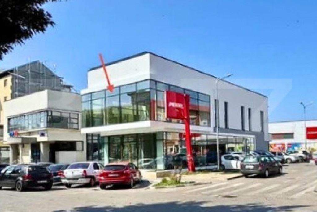 Spațiu comercial nou, 150 mp, Zona Ultracentrala - Titu