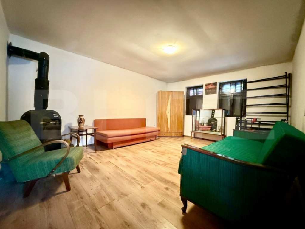 Casă de vânzare în comuna Homorod – liniște, confort