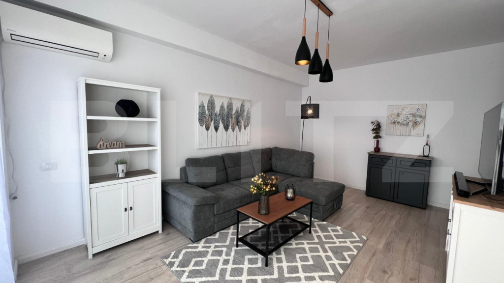 Apartament 2 camere, curte proprie și loc de parcare -Grăd