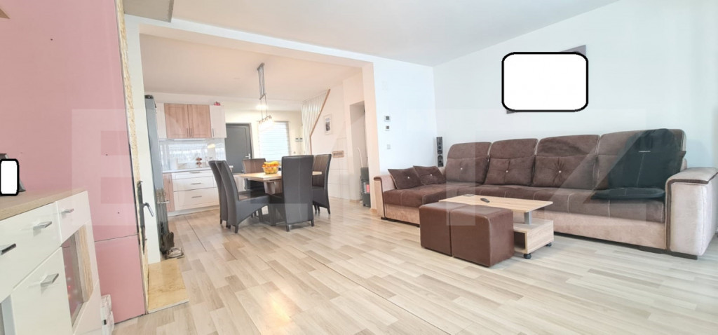 Casa cu 4 camere cartier Izvor Tarlungeni 2 locuri parcare