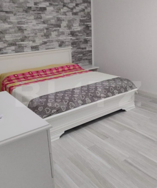Apartament de 2 camere, etaj 4, complet mobilat și modern