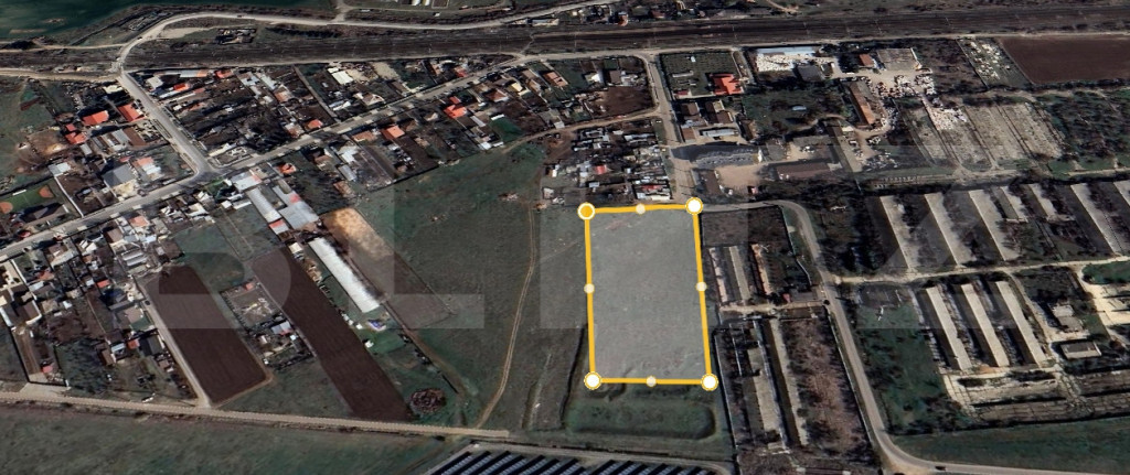 TEREN INTRAVILAN 1ha front 70 ml BUDA