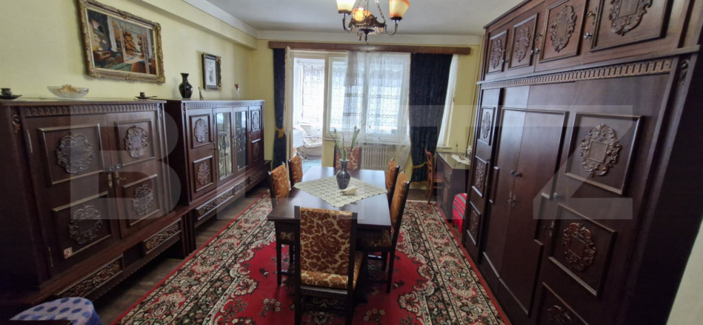 Apartament 3 camere, 116 mp, Găești – zonă centrală