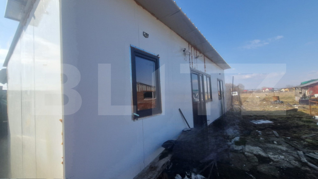 Casa din panouri SANDWICH TEREN 520MP INTRAVILAN +ANEXE