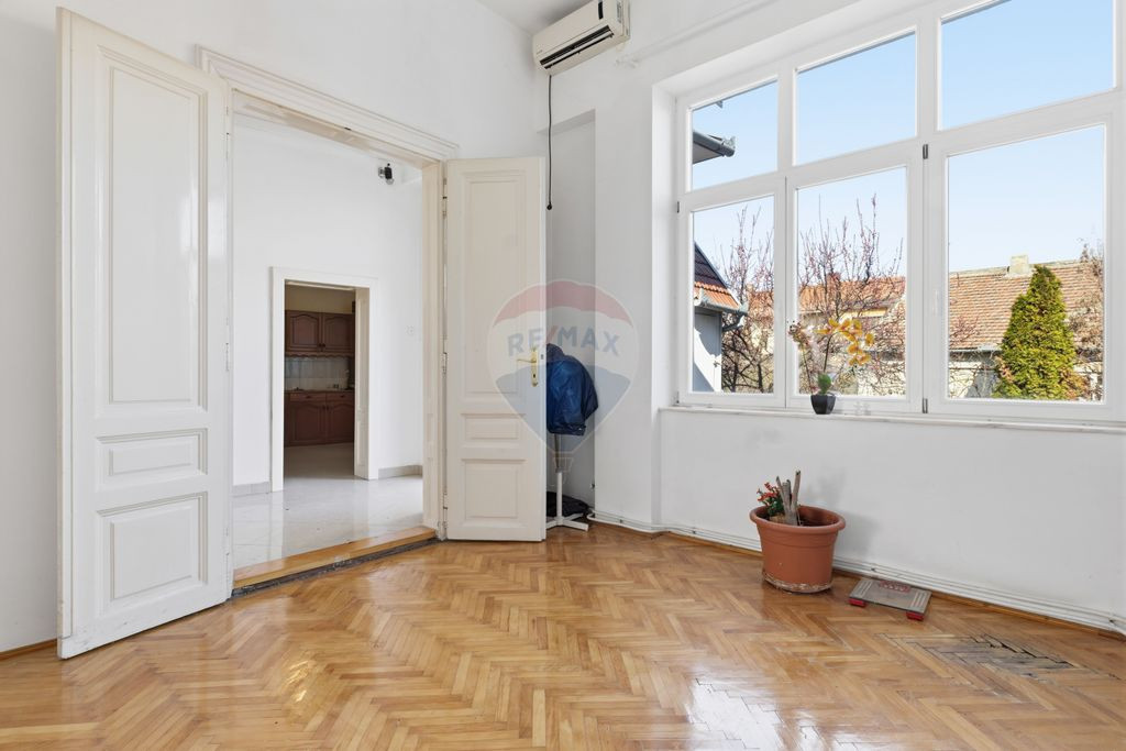 Apartament 4 camere 113 m² utili Piata Catedralei- Alexa...