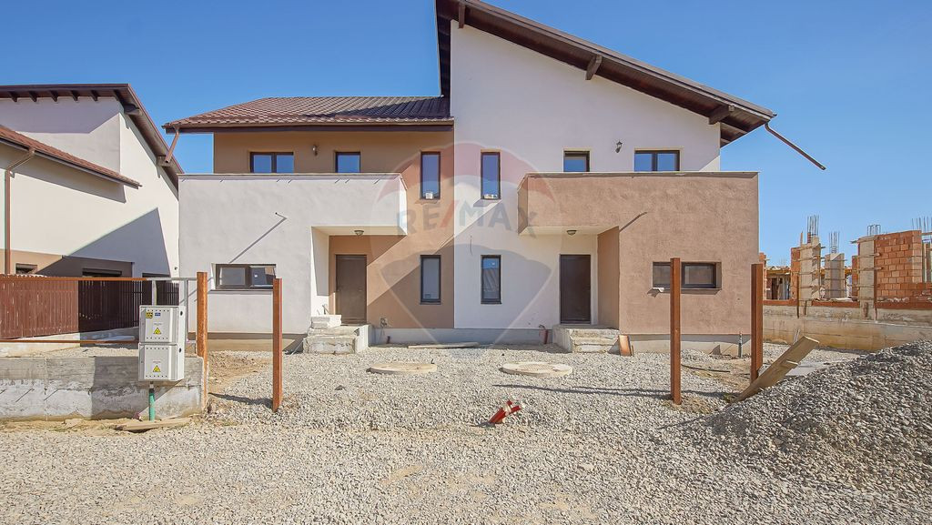 Casă tip Duplex, Sacele - zona Baciu
