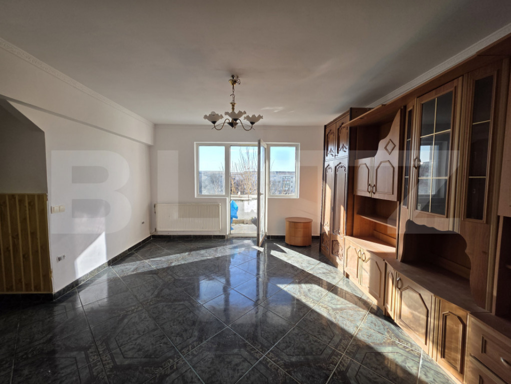 Apartament de vanzare, 69.36 mp, zona Micro 16