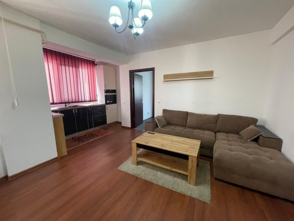 Apartament 2 camere, 1 Mai - zona Sara