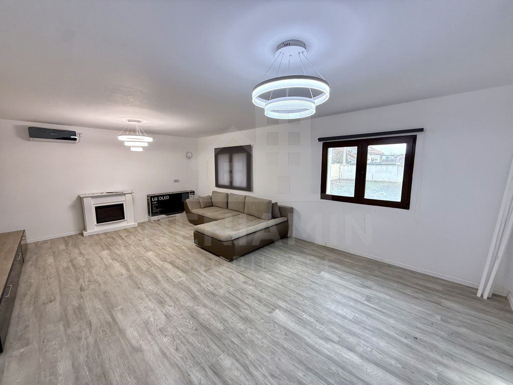 Casa moderna - P+M - 243mp - 500 mp teren - extindere - D...