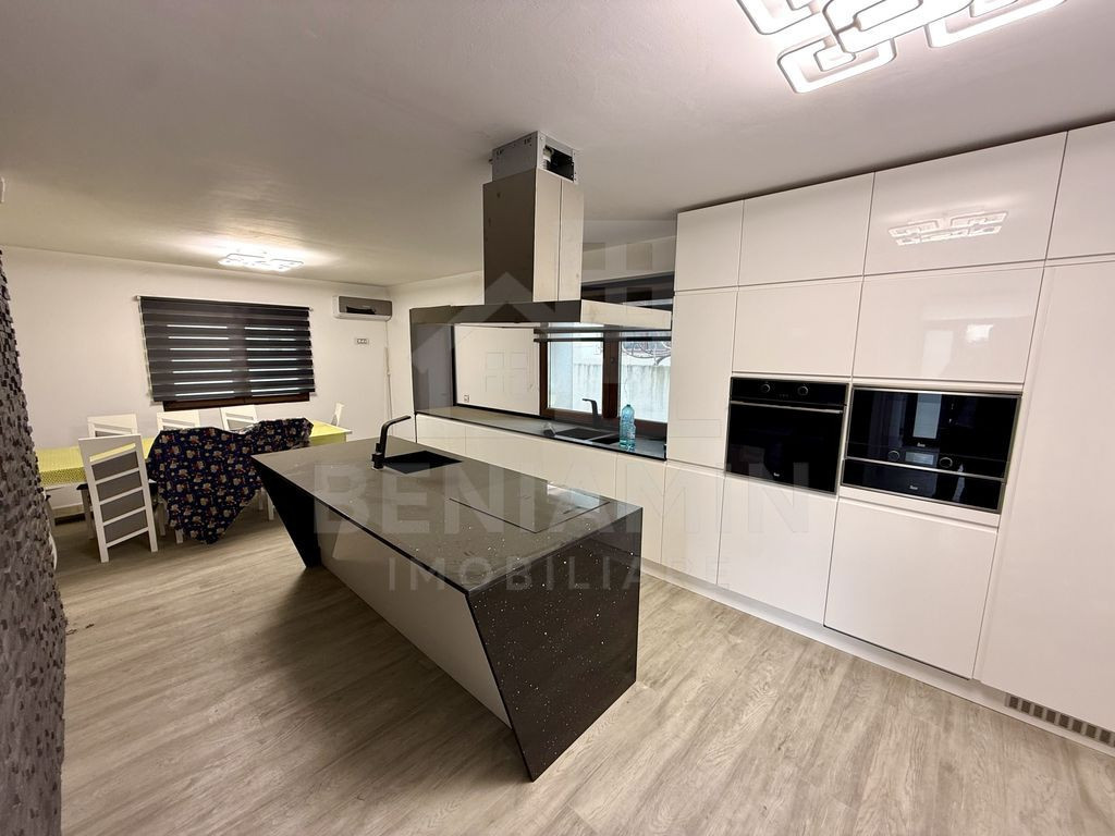 Casa moderna - P+M - 243mp - 500 mp teren - extindere - D...