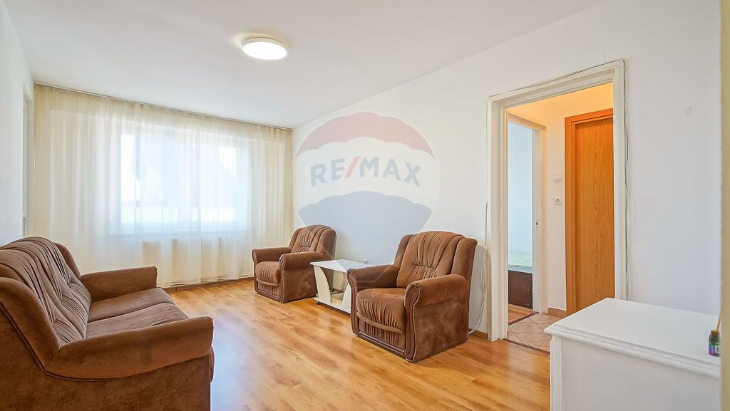 Apartament 3 cam, 2 bai, decomandat, confort 1, zona Astra Carpatilor!
