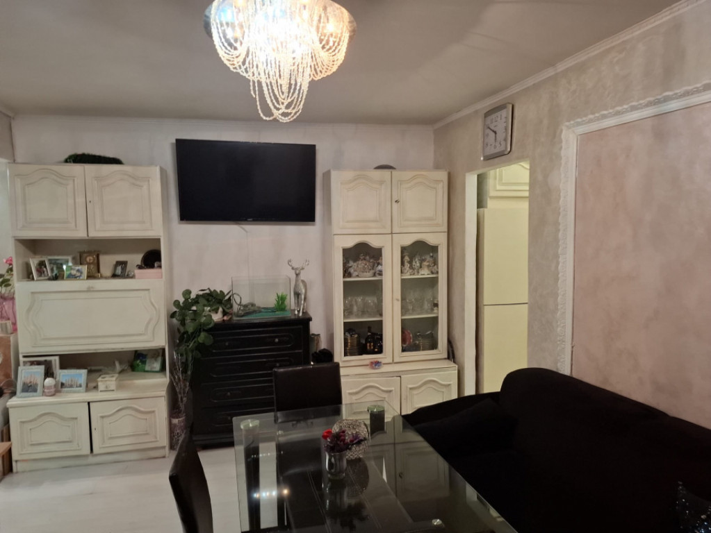 Apartament 3 camere, 61.93 mp, zona Ultracentral