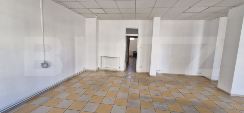 Spațiu comercial, 82 mp, zona Micro 11