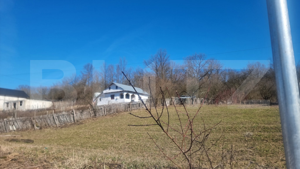 Casa renovata plus teren 2000 mp ,VARBILA