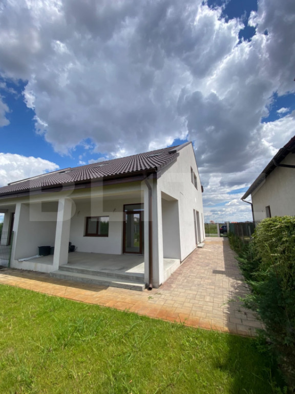 Duplex 5 camere 122mp utili, 350mp teren Mosnita Noua