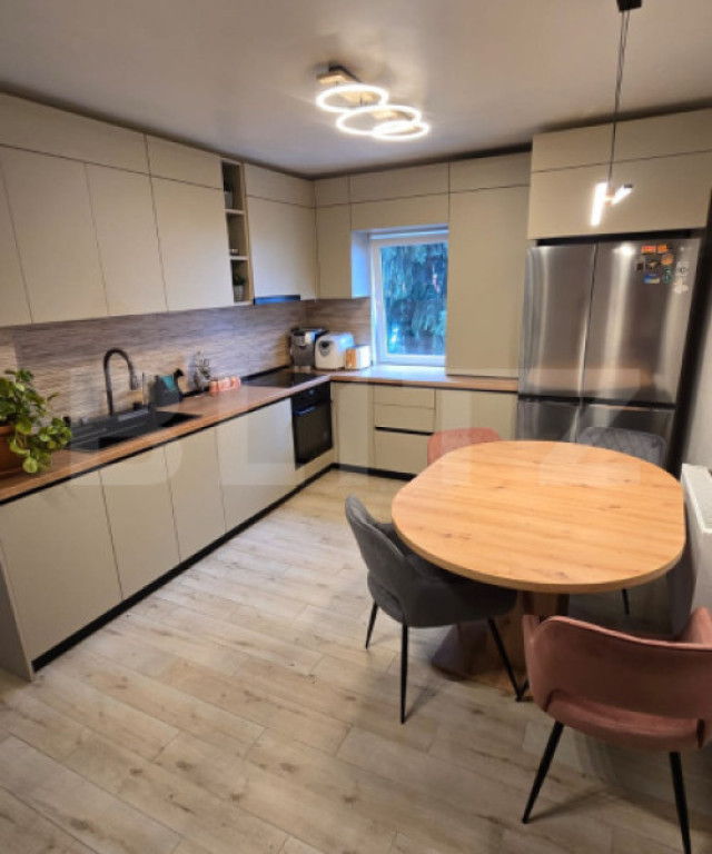OPORTUNITATE: Apartament, 3 camere, de lux în Zorilor, gata