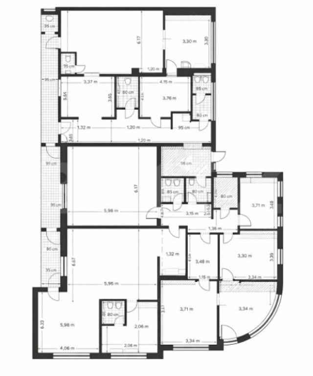 Spatiu comercial, 333 mp, zona Complexul Studentesc