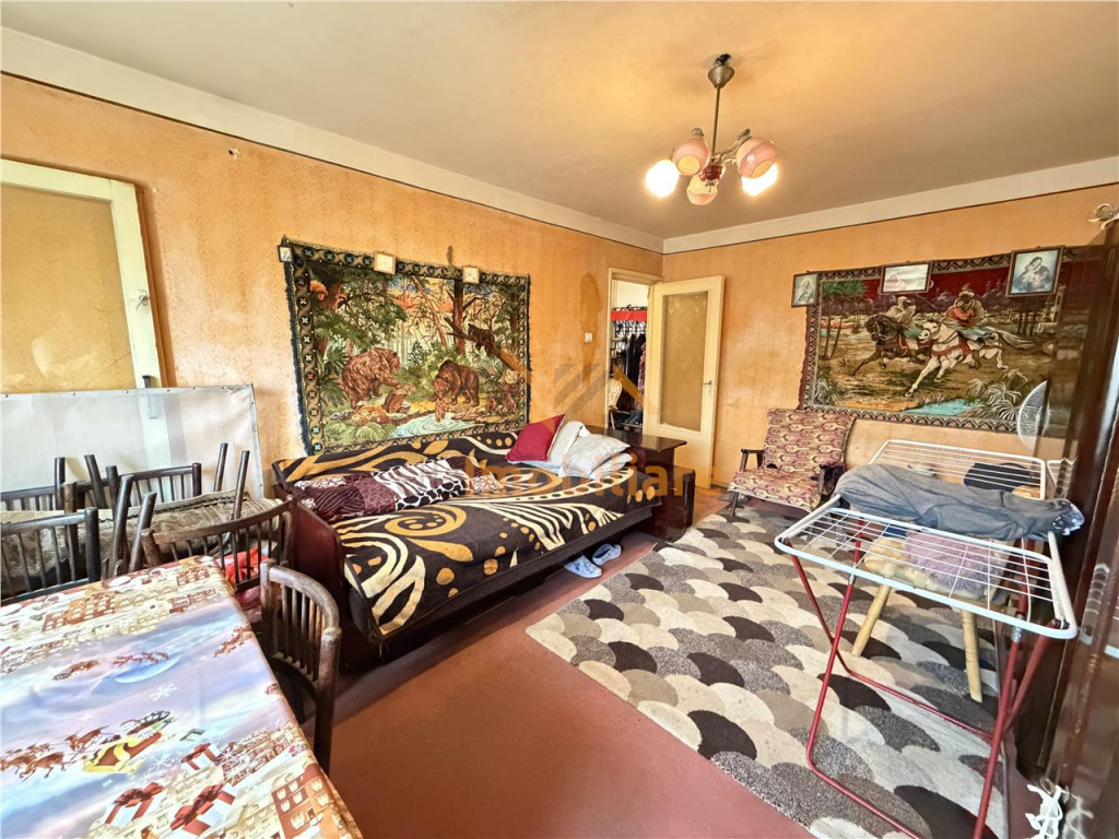 De vânzare apartament PB, 3 camere, Rogerius - RENOVAT C...