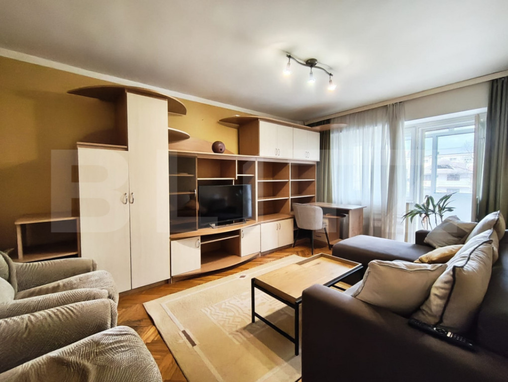 Apartament 3 camere, 2 bai, Bd. Stefan cel Mare, parcare, et