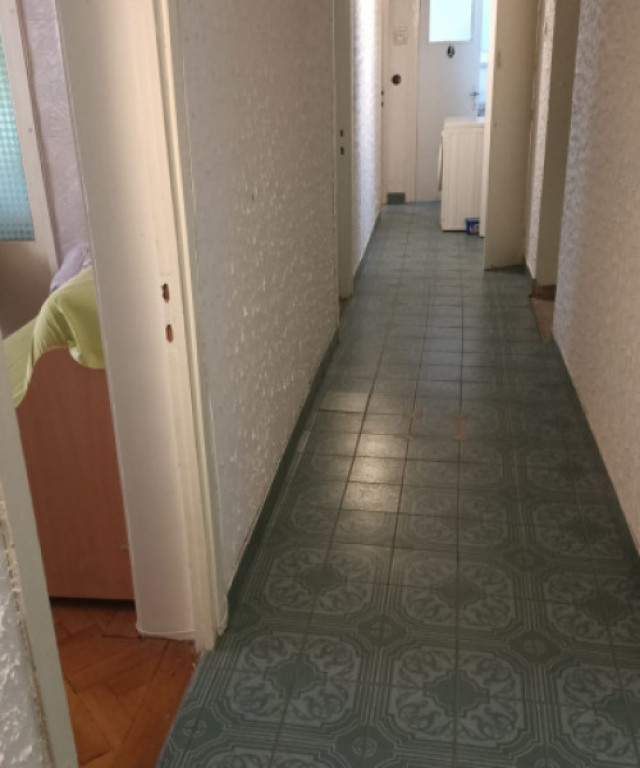 Apartament 4 camere, 90 mp, zona Spitalul Militar